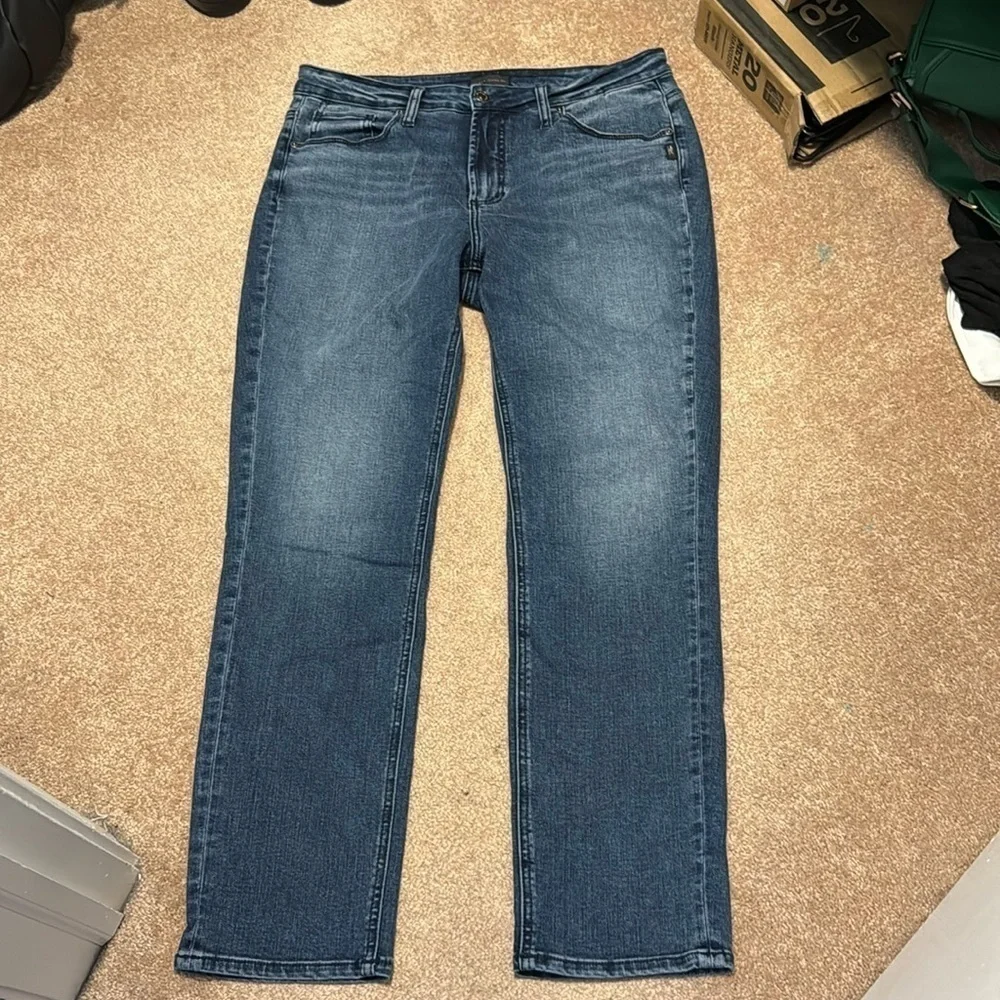 Silver Jeans Beau waist 31 Length 28